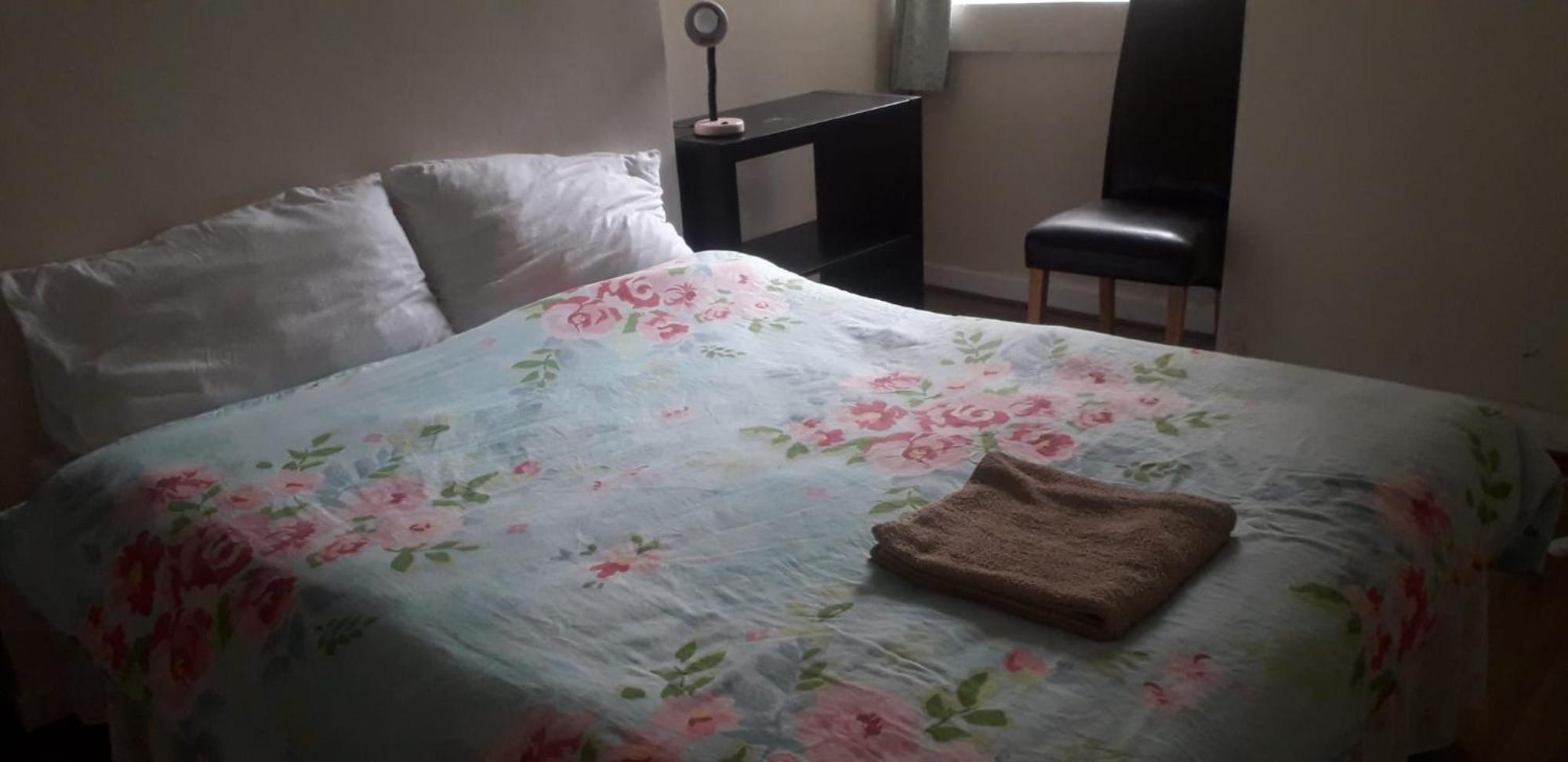 Sports City Guest House Манчестер Экстерьер фото
